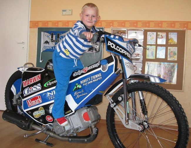 Damian Baliński w przedszkolu w Dąbczu (zdjęcia)