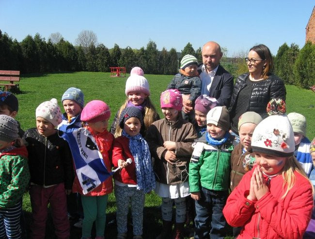 Damian Baliński w przedszkolu w Dąbczu (zdjęcia)