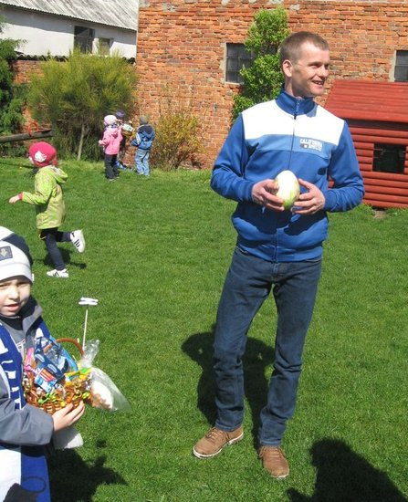 Damian Baliński w przedszkolu w Dąbczu (zdjęcia)