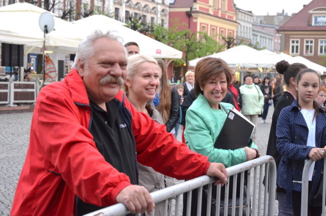 Bruk zeszlifowany (zdjęcia)