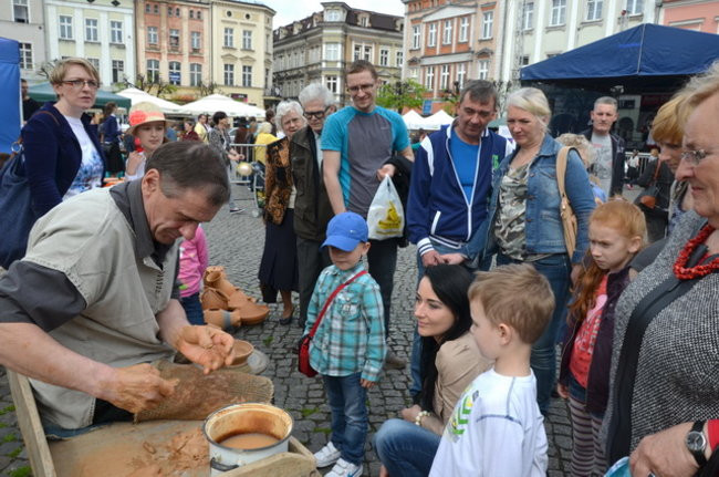 Bruk zeszlifowany (zdjęcia)