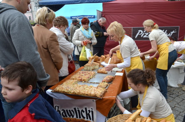 Bruk zeszlifowany (zdjęcia)