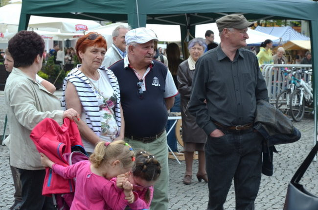 Bruk zeszlifowany (zdjęcia)