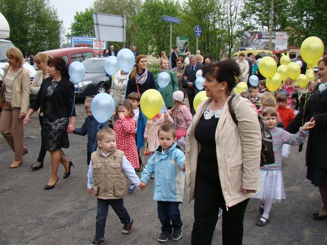 Balony z SMS-ami do nieba (zdjęcia)