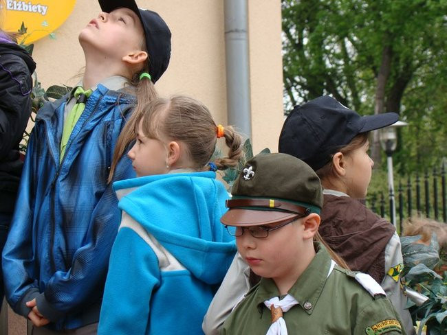 Balony z SMS-ami do nieba (zdjęcia)