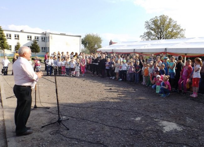 Plac zabaw w Wilkowicach otwarty (zdjęcia)