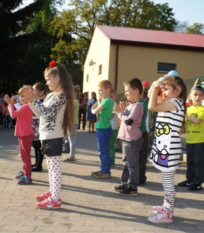 Plac zabaw w Wilkowicach otwarty (zdjęcia)