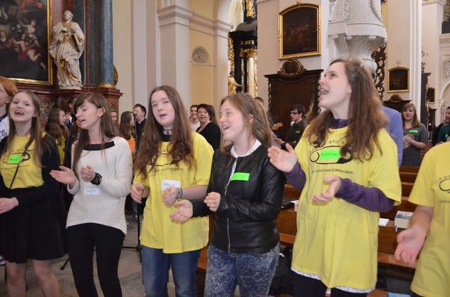 Krzyż i ikona Matki Bożej w Lesznie (zdjęcia)