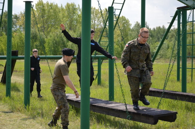 Mundurowy turniej na poligonie (zdjęcia)
