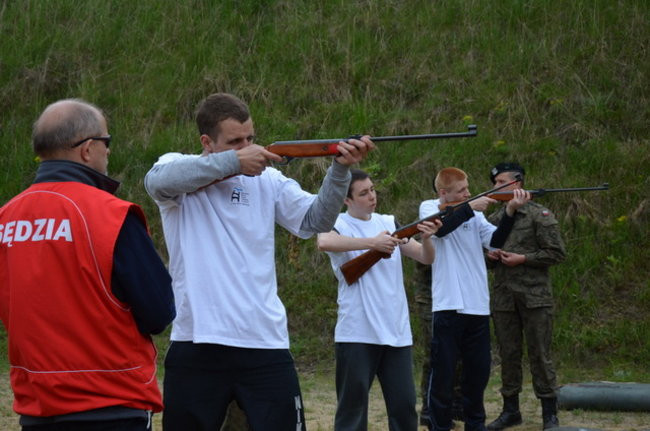 Mundurowy turniej na poligonie (zdjęcia)