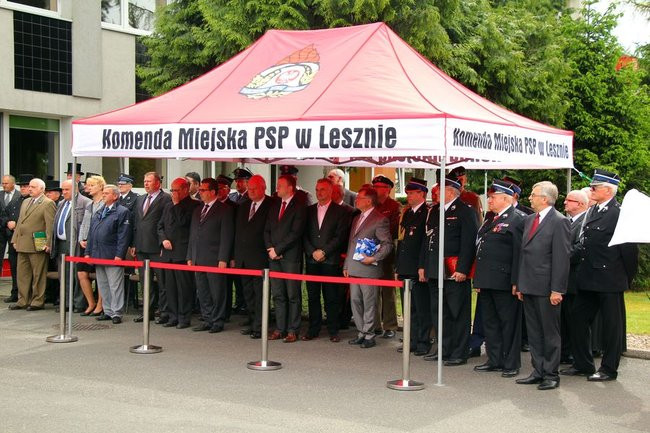 Strażacy świętują, a tu nagle alarm (zdjęcia i wideo)