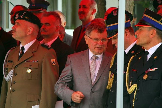 Strażacy świętują, a tu nagle alarm (zdjęcia i wideo)