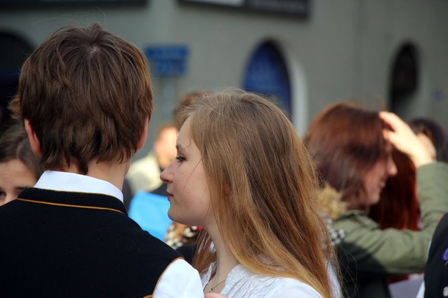 Rynek rozświetlony laserami (zdjęcia, dźwięk i wideo)