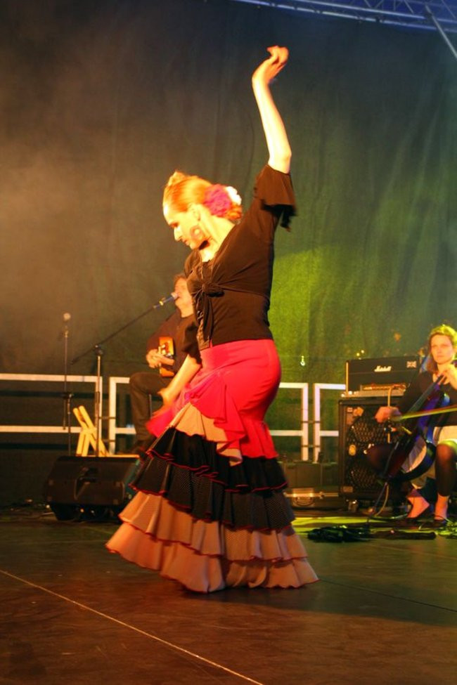 Rynek rozświetlony laserami (zdjęcia, dźwięk i wideo)