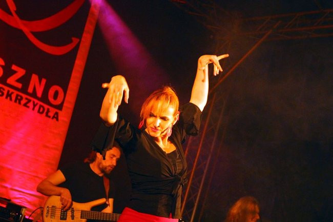 Rynek rozświetlony laserami (zdjęcia, dźwięk i wideo)