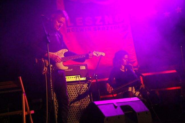 Rynek rozświetlony laserami (zdjęcia, dźwięk i wideo)