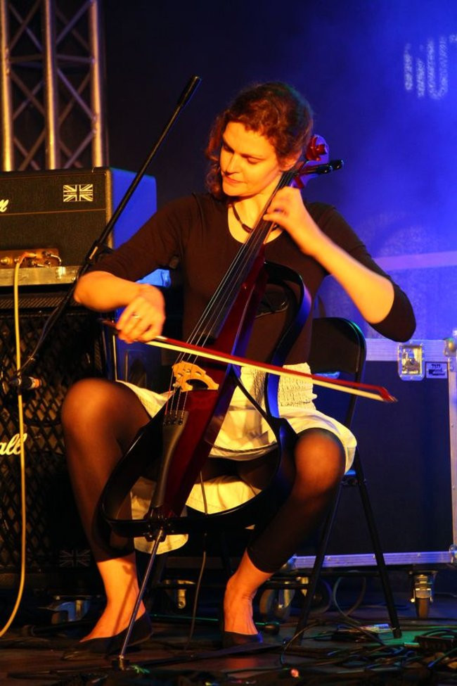 Rynek rozświetlony laserami (zdjęcia, dźwięk i wideo)