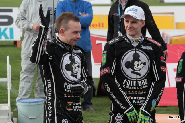 Wykolegowani przez Falubaz (zdjęcia i wideo)