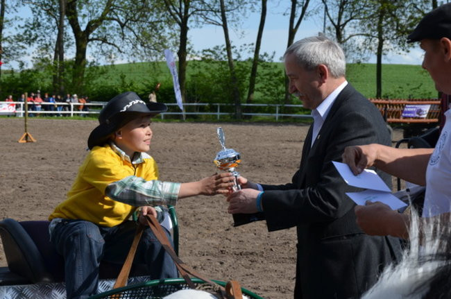 Rozdano puchary w Jeziorkach (zdjęcia)