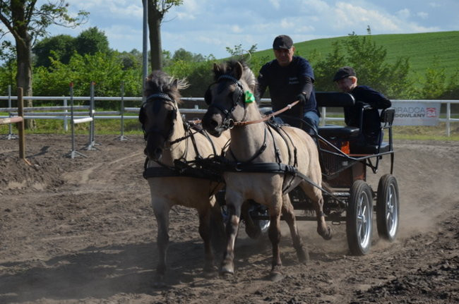 Rozdano puchary w Jeziorkach (zdjęcia)