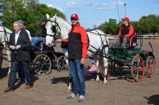 Rozdano puchary w Jeziorkach (zdjęcia)