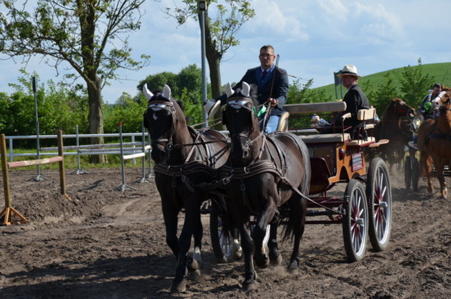 Rozdano puchary w Jeziorkach (zdjęcia)