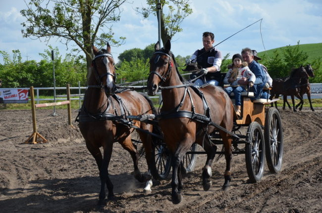 Rozdano puchary w Jeziorkach (zdjęcia)