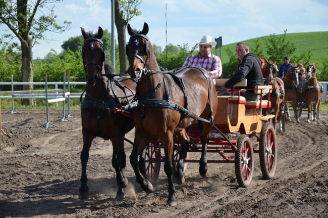 Rozdano puchary w Jeziorkach (zdjęcia)