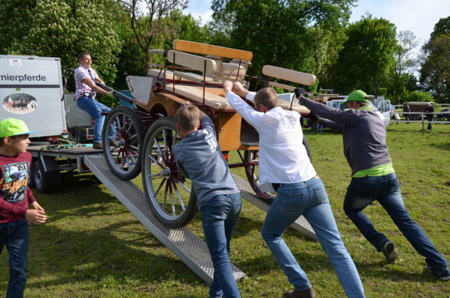 Rozdano puchary w Jeziorkach (zdjęcia)