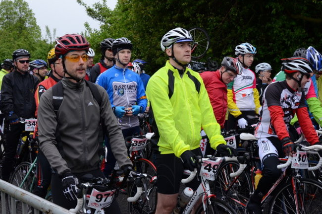 Jechali mimo deszczu (zdjęcia)