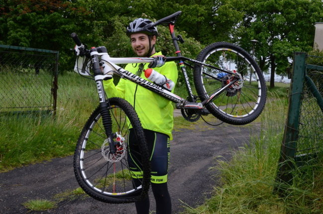 Jechali mimo deszczu (zdjęcia)