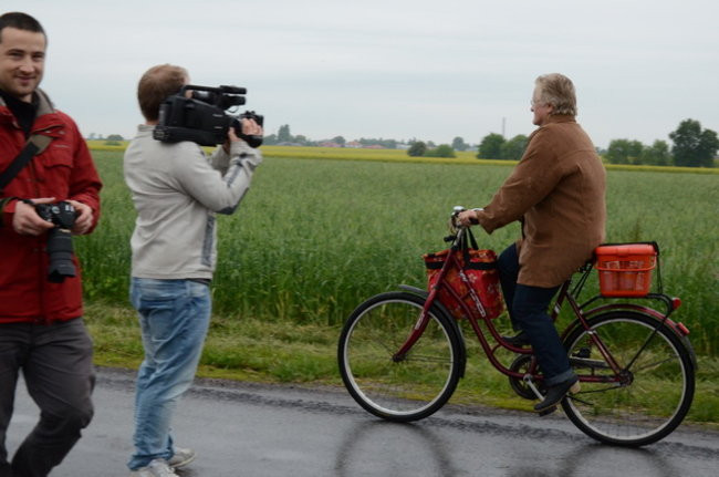 Jechali mimo deszczu (zdjęcia)