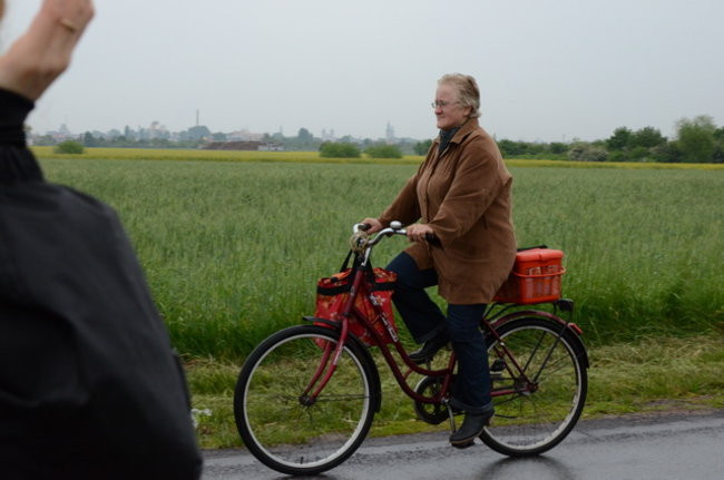 Jechali mimo deszczu (zdjęcia)