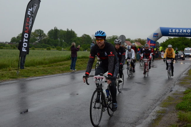 Jechali mimo deszczu (zdjęcia)