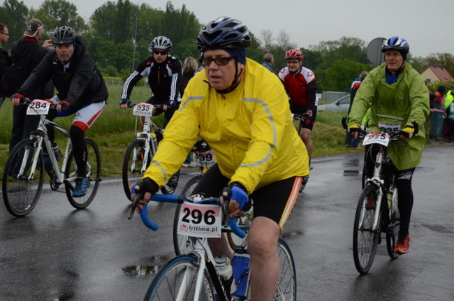 Jechali mimo deszczu (zdjęcia)