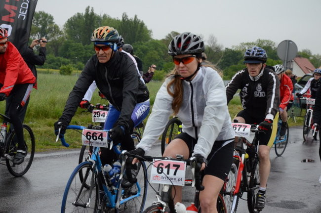 Jechali mimo deszczu (zdjęcia)