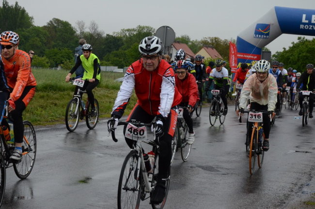 Jechali mimo deszczu (zdjęcia)