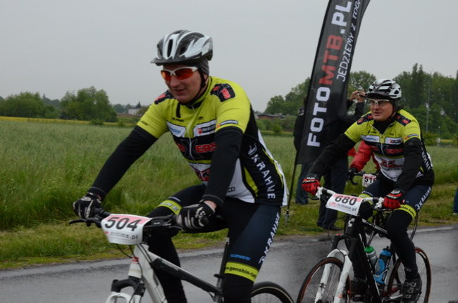 Jechali mimo deszczu (zdjęcia)