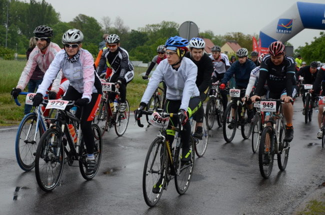 Jechali mimo deszczu (zdjęcia)