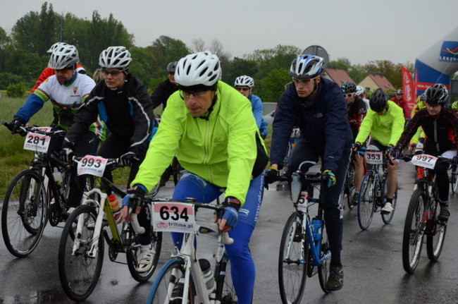 Jechali mimo deszczu (zdjęcia)