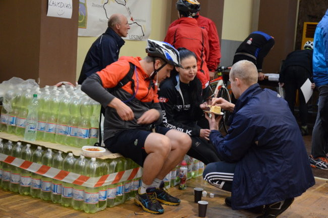 Jechali mimo deszczu (zdjęcia)