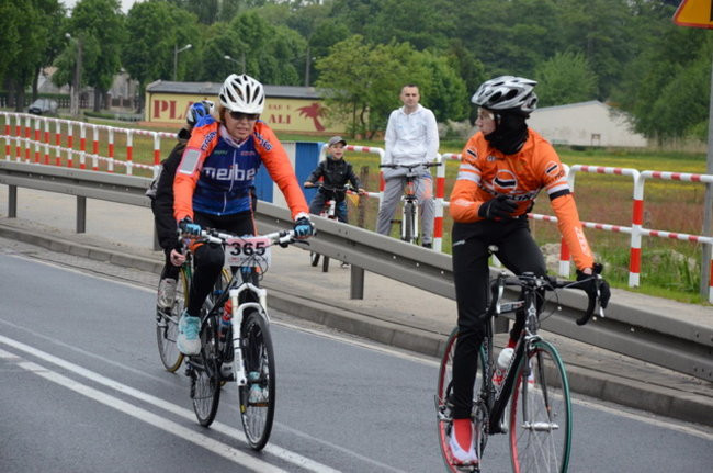 Jechali mimo deszczu (zdjęcia)