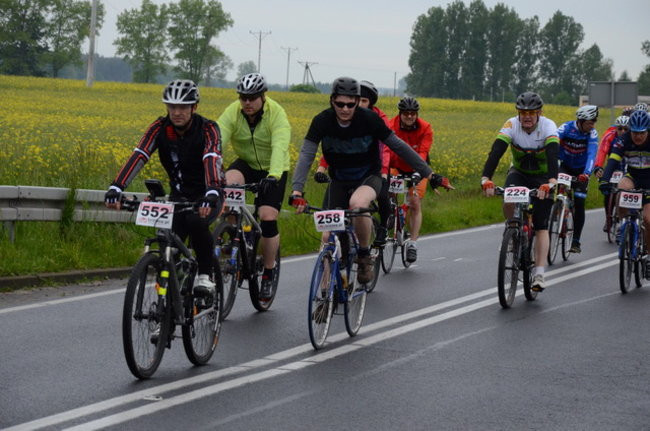 Jechali mimo deszczu (zdjęcia)