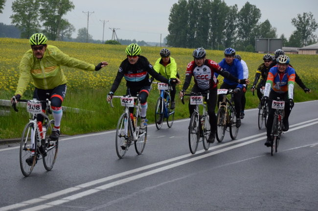 Jechali mimo deszczu (zdjęcia)