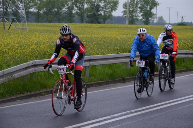 Jechali mimo deszczu (zdjęcia)
