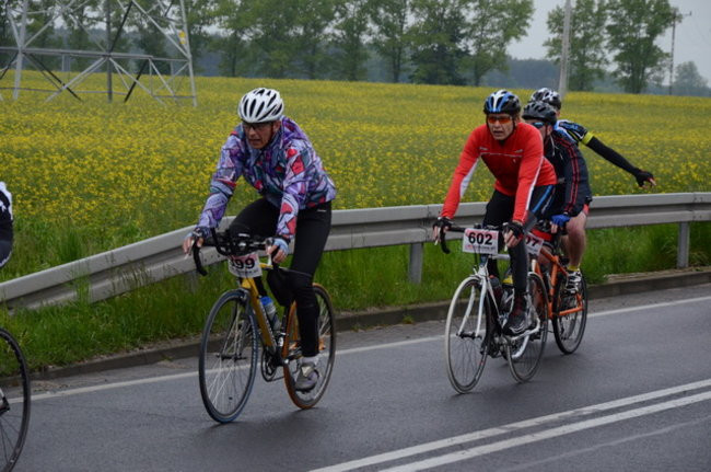 Jechali mimo deszczu (zdjęcia)