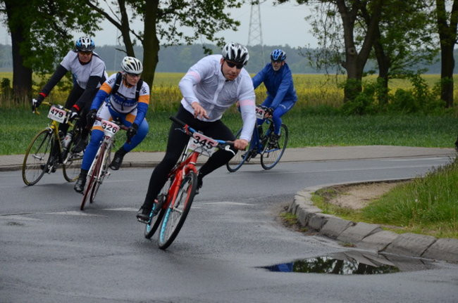 Jechali mimo deszczu (zdjęcia)