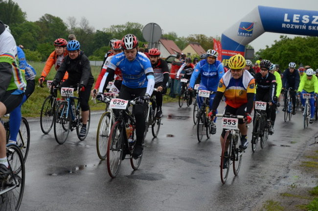 Jechali mimo deszczu (zdjęcia)