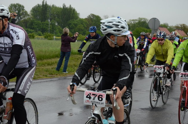 Jechali mimo deszczu (zdjęcia)