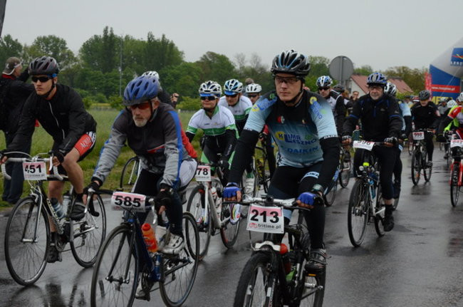 Jechali mimo deszczu (zdjęcia)